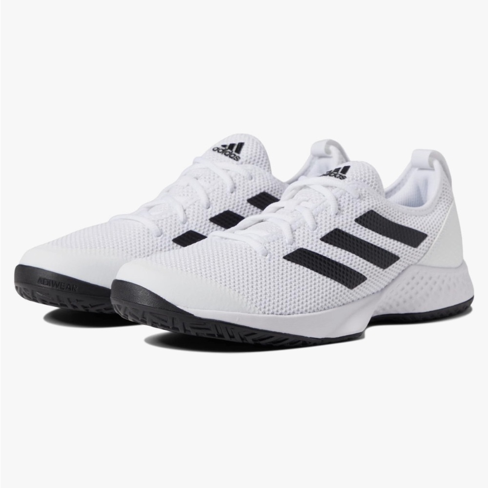 Adidas Court flash Black & White  Men Size 8 US Tennis Shoes. Can fit Women 9
